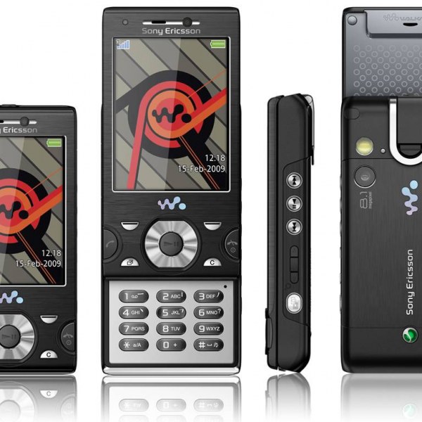 Sony Ericsson W995 Specs