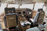 200px-Boeing_777-200ER_cockpit.jpg