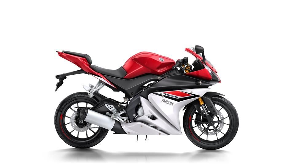 2015-Yamaha-YZF-R125-EU-Racing-Red-Studio-052.jpg
