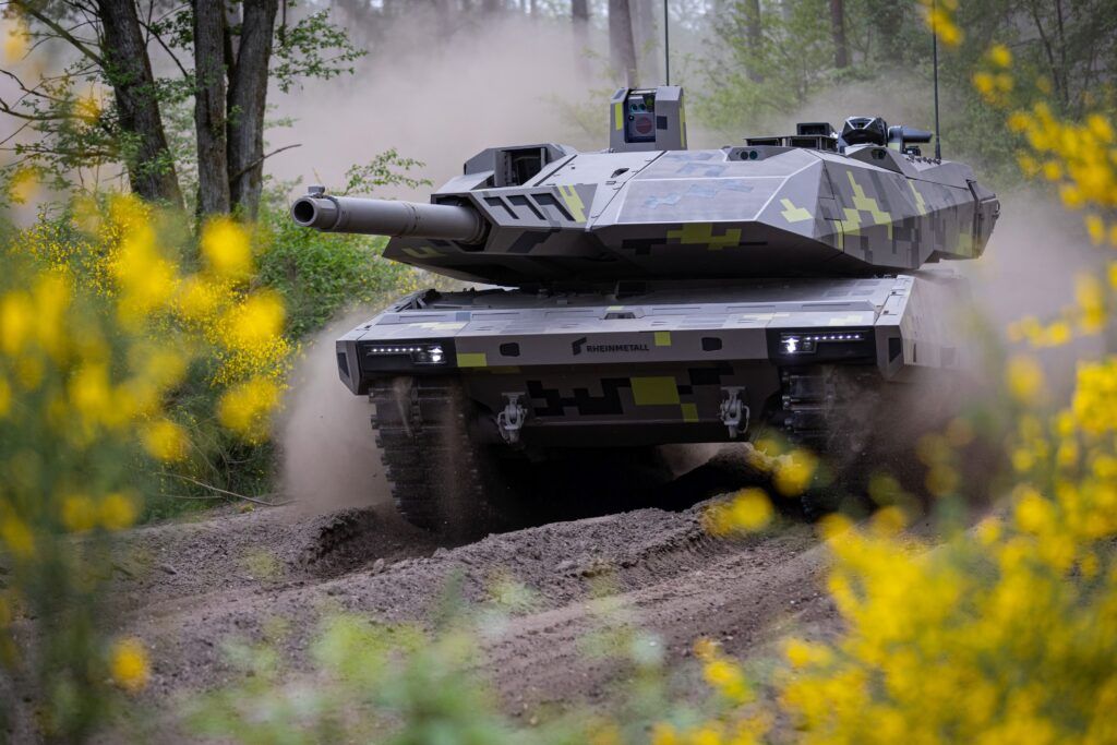 2022-06-13-Eurosatory-Rheinmetall-KF-51-tank-130-mm-3-1024x683.jpg