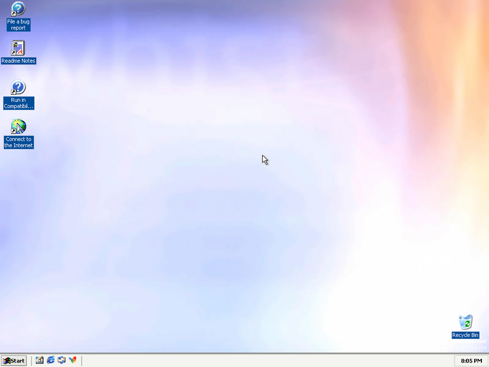 960px-WindowsXP-5.1.2419-Desktop.png