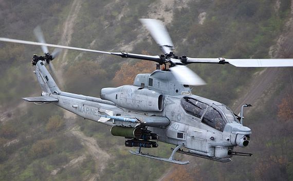 AH-1Z_21_Jan_2019.jpg