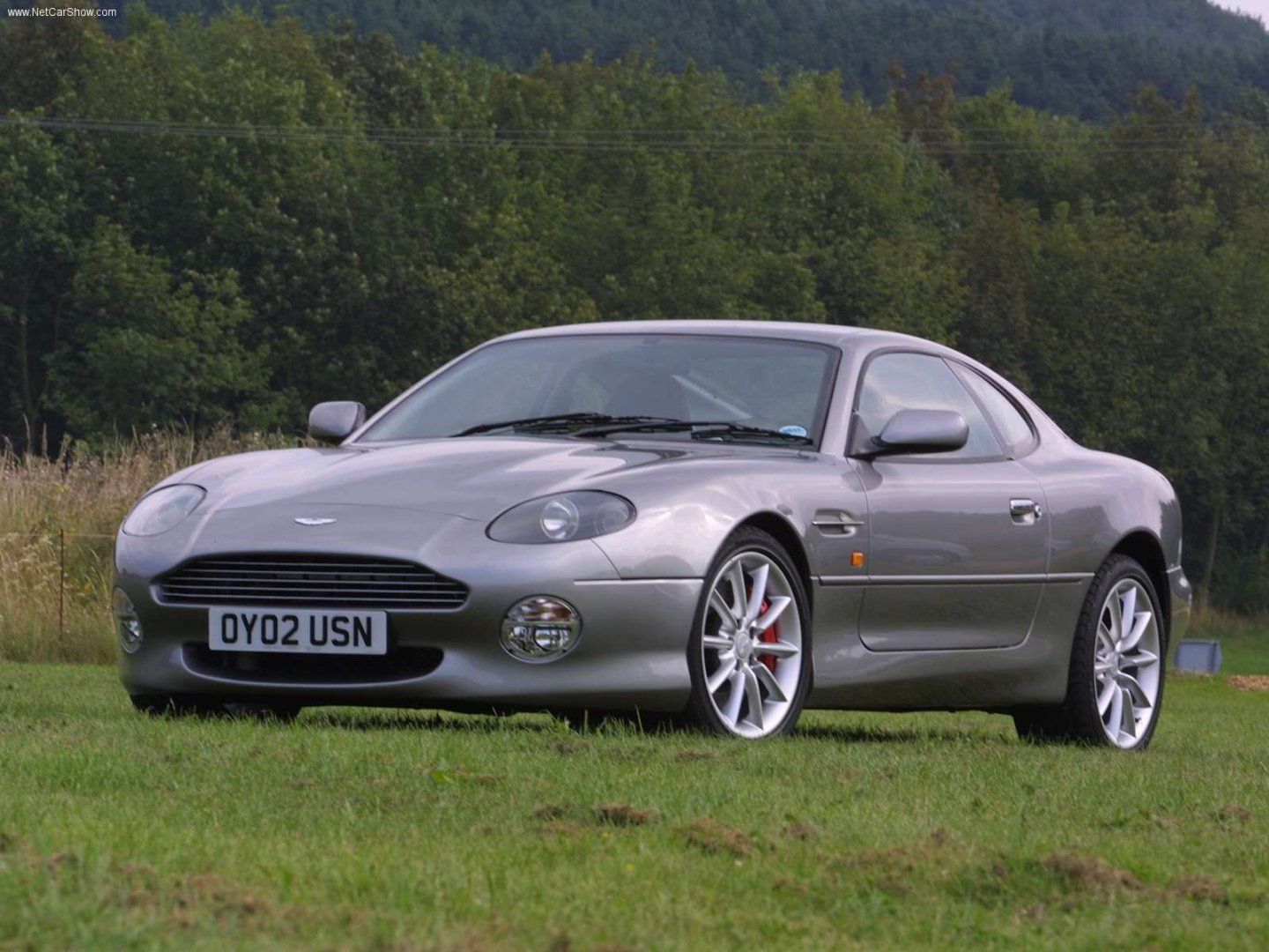 Aston_Martin-DB7_Vantage-1999-1600-02.jpg