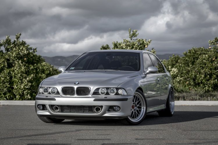 BMW-E39-M5-By-Vorsteiner-Image-35-750x500.jpg