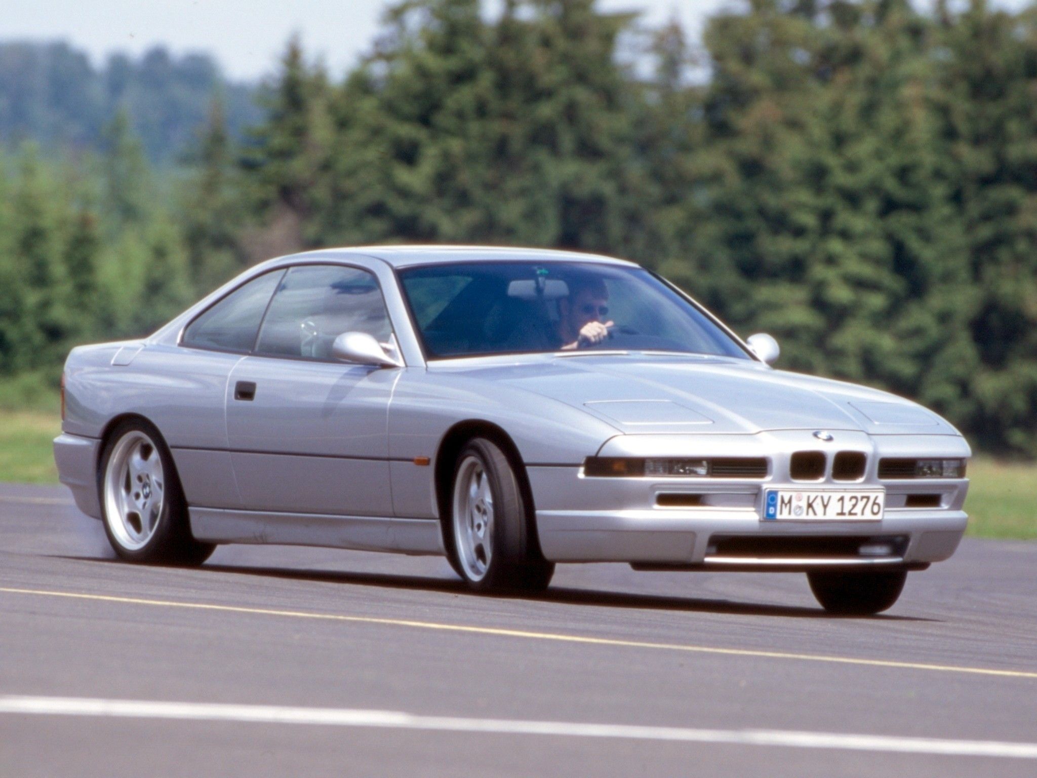 BMW_850_CSi_E31_1992_2048x1536.jpg