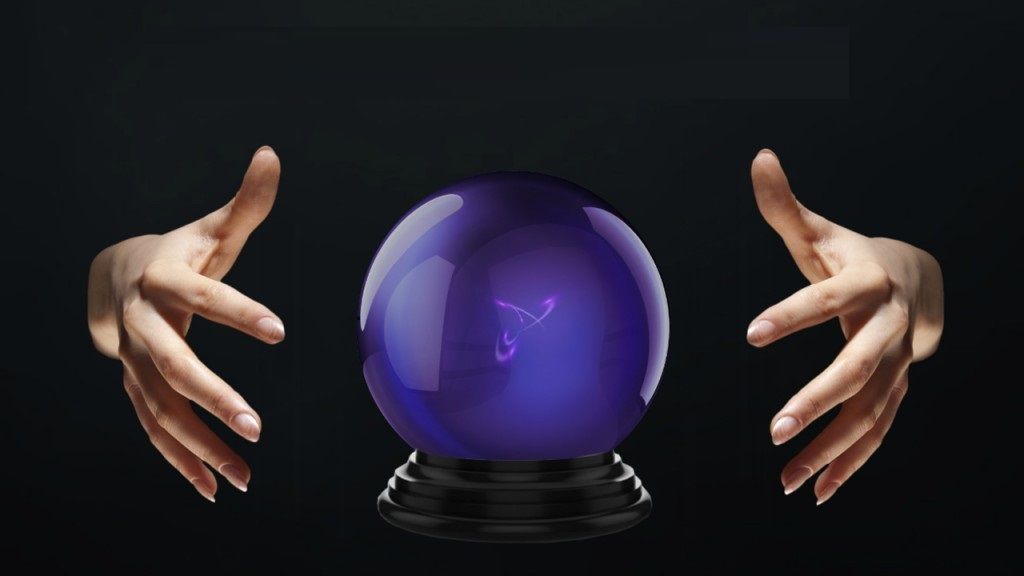 crystal-ball-what-will-2015-bring-free-prezi-template-1-1024x576.jpg