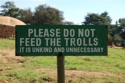 don-t-feed-the-troll_17148.jpg