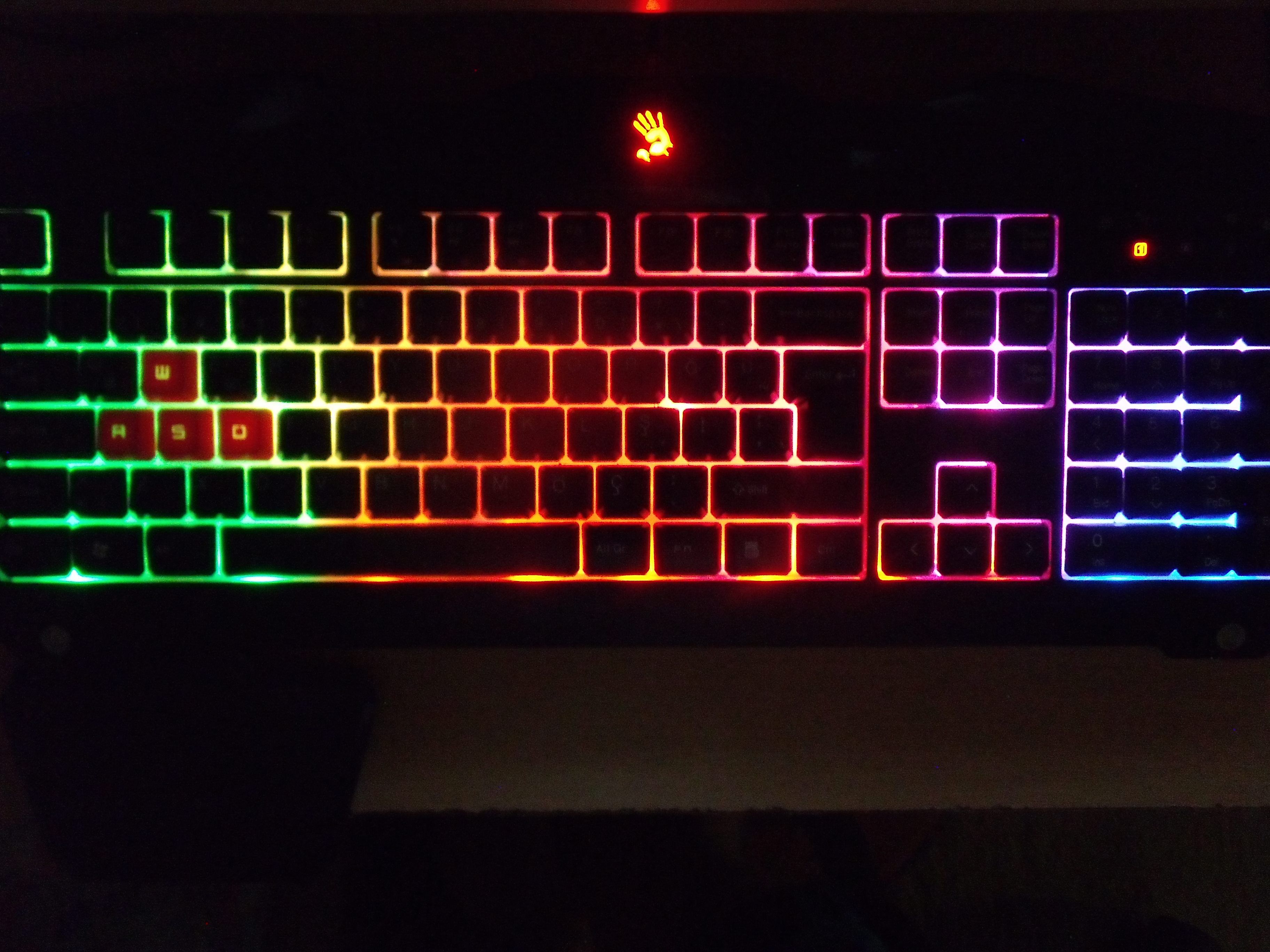 klavye ışık.jpg