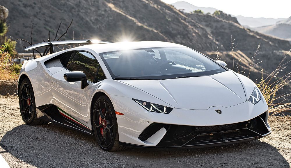Lamborghini-Huracan-Performante-review-front-angle1.jpg