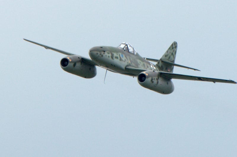 Me-262-Reproduction.jpg