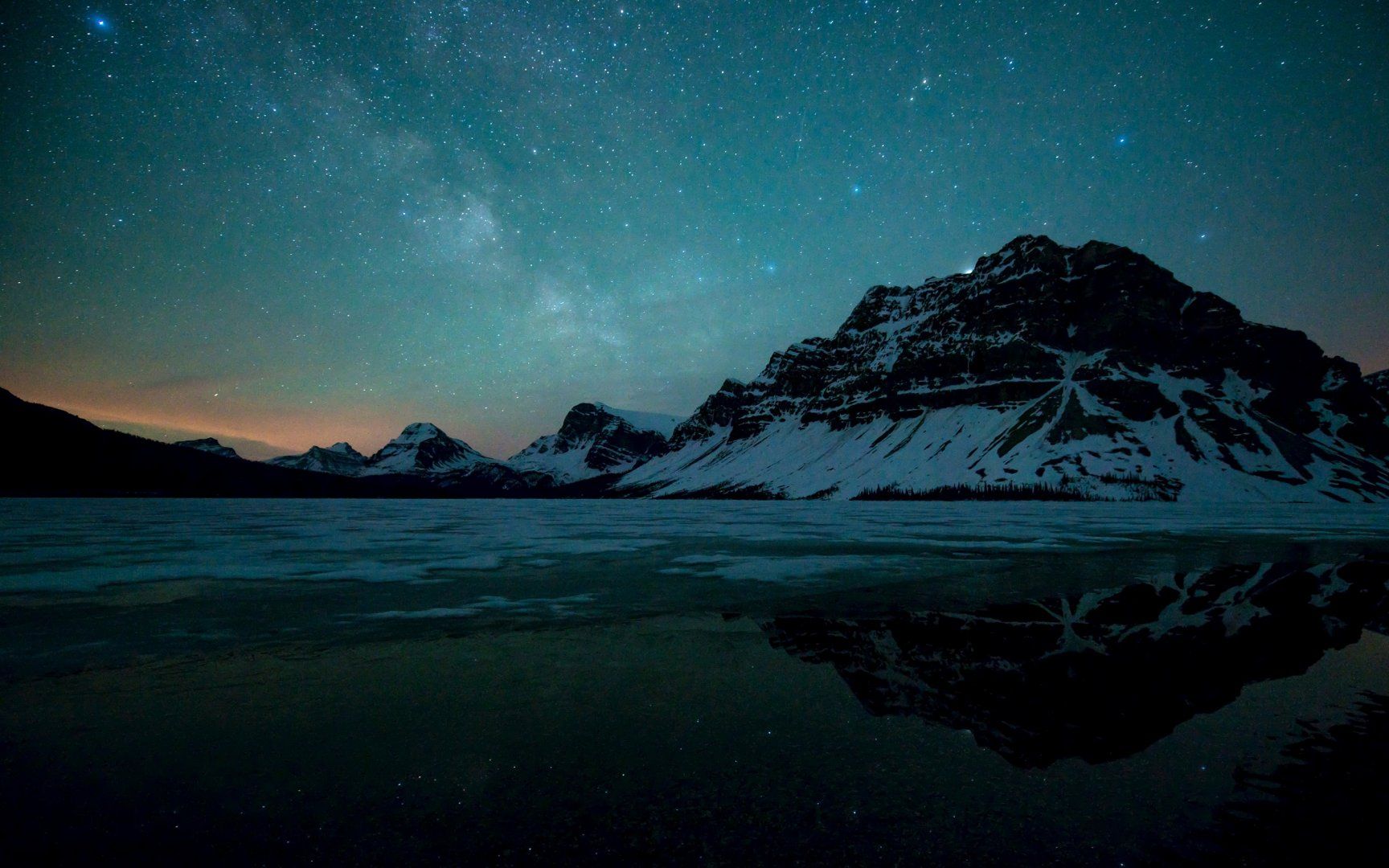 Reflection_Nature_Water_Landscape_Mountain_Winter_Stars_Sky_Night_3840x2400.jpg