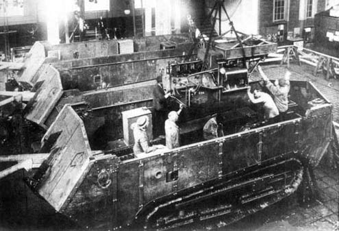 Saint-Chamond-WWI-tank-in-factory.jpg