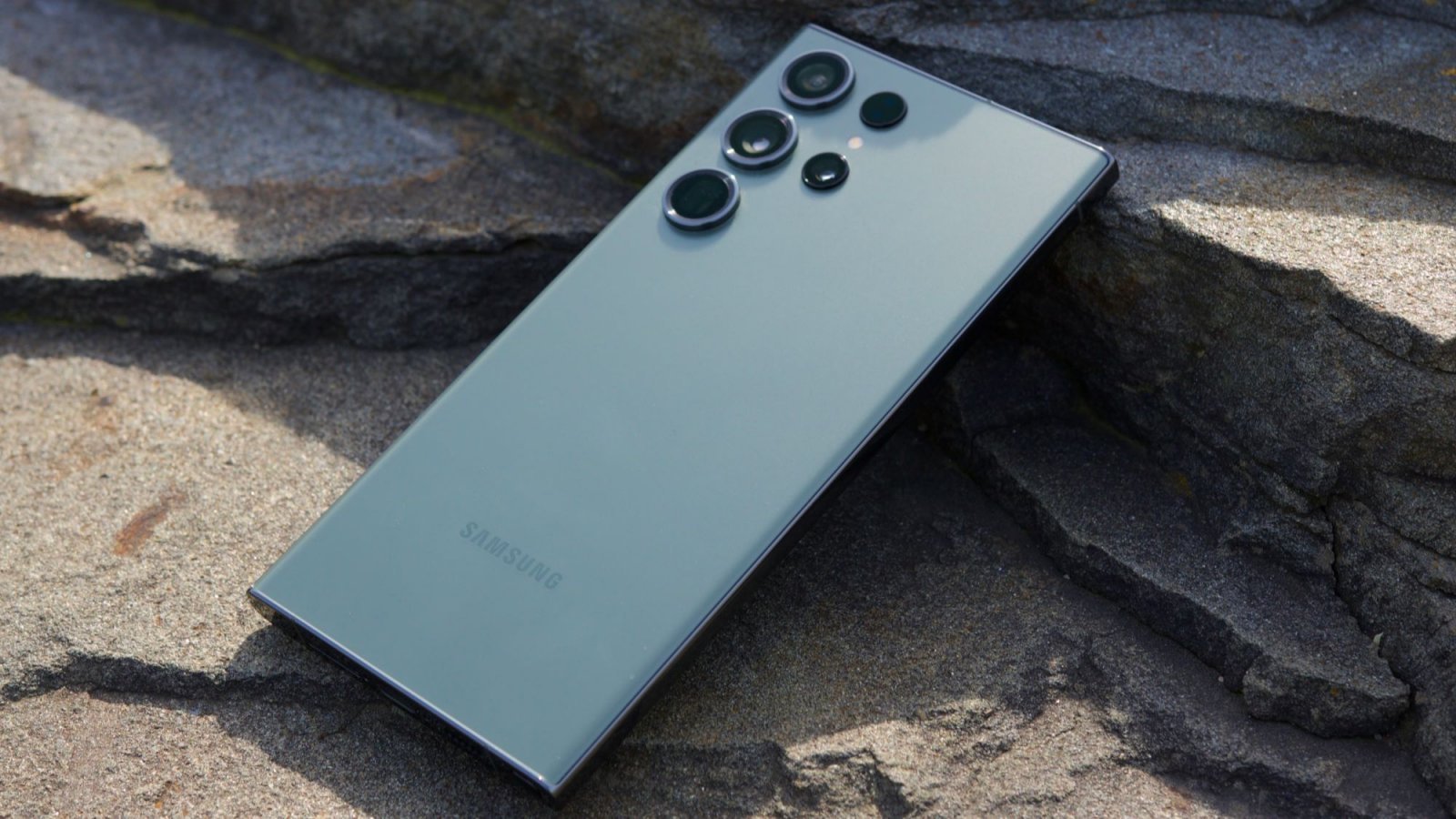 Samsung-Galaxy-S23-Ultra-Limited-Edition-1.jpg