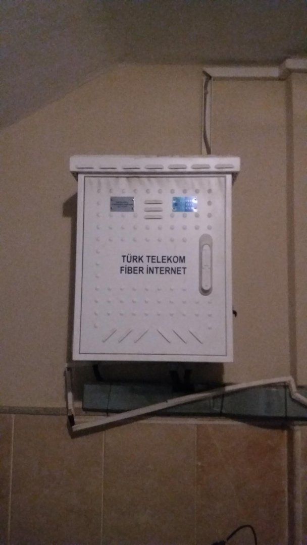 turk-telekom-internet-kutusu-bilgi-verilmeden-takilmis.jpg