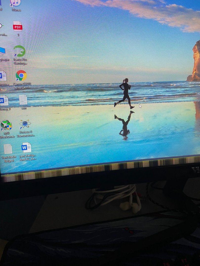 ViewSonic VX2458-C-mhd curved.jpeg