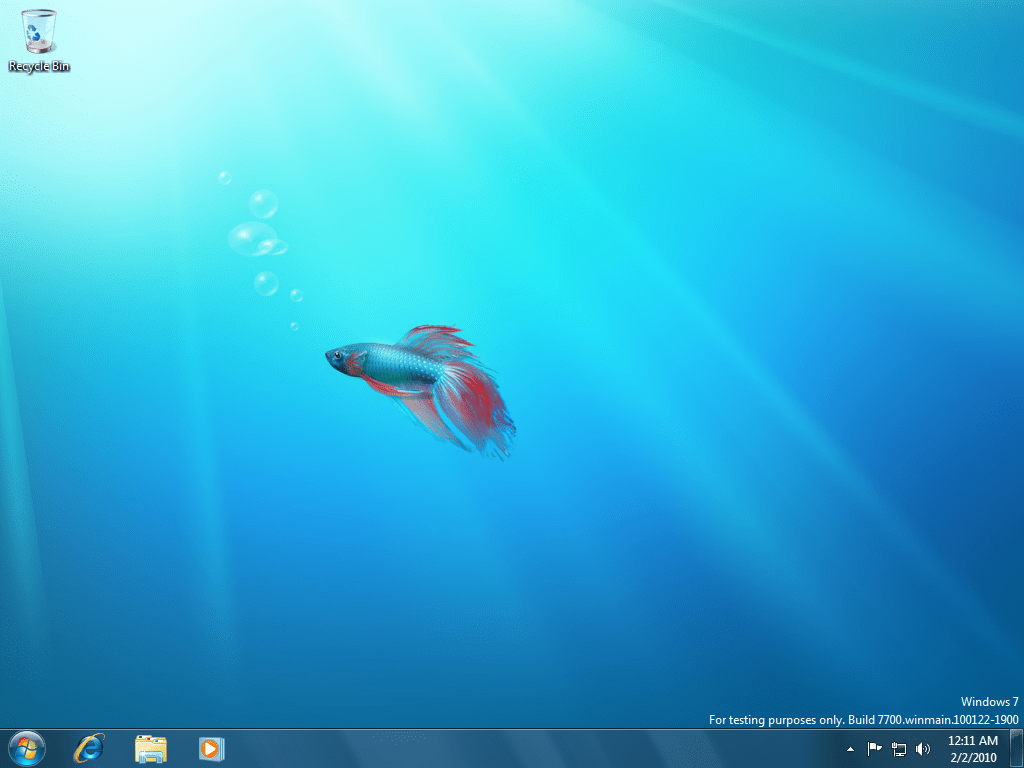 Windows8-6.1.7700prem1-Desktop.png
