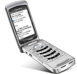 BlackBerry Pearl Flip 8230 Özellikleri