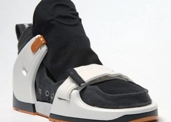 Dans Ettiren Ayakkabılar