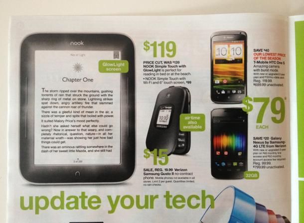 Nook Glowlight'ın fiyatını aşağıya çeken Barnes & Noble, Amazon ile rekabeti sıcak tutmak istiyor.