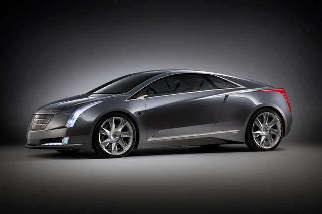 General Motors, Cadillac ELR ile elektrikli otomobil pazarına girmeye hazırlanıyor.