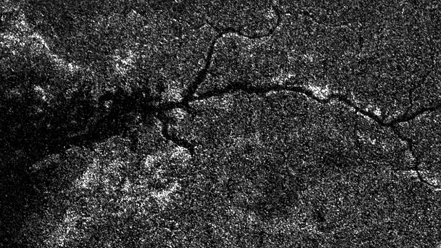 Cassini uzay sondası tarafından çekilen nehrin görüntüsü NASA tarafından paylaşıldı.
