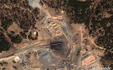 Google Earth aracılığıyla çekilen bu görüntüde, gizli hapishane, Kamp 22'nin yeri açıkça belli oluyor.