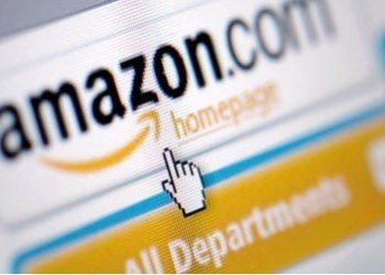 Amazon.com bugün kısa süreli olarak ulaşılamaz durumdaydı. Bu süre zarfında birçok grup saldırıyı üstlenmesine rağmen, Amazon saldırı olmadığını açıkladı.