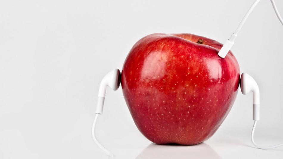 Apple, iTunes ile yeni bir rekora imza attı.