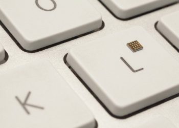 Freescale, Kinetis KL02 adıyla Dünya'nın en küçük ARM çipini geliştirdi.