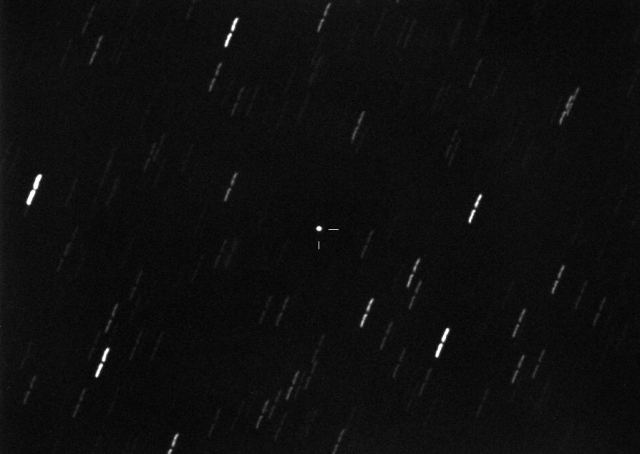 1998 QE2'nin teleskoplarla yakalanmış görüntüsü.