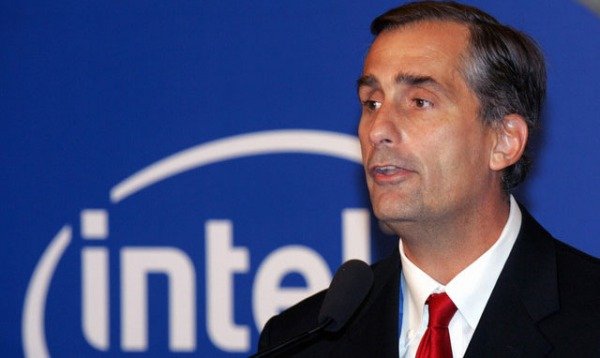 Intel'in yeni CEOsu belli oldu.