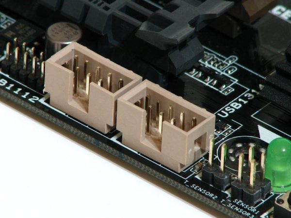 Asus GRYPHON Z87 (15)