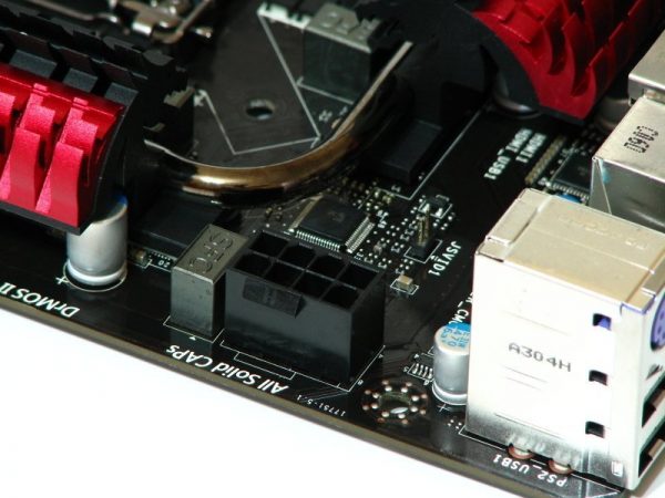 MSI Z77A-GD 65 Gaming (12)