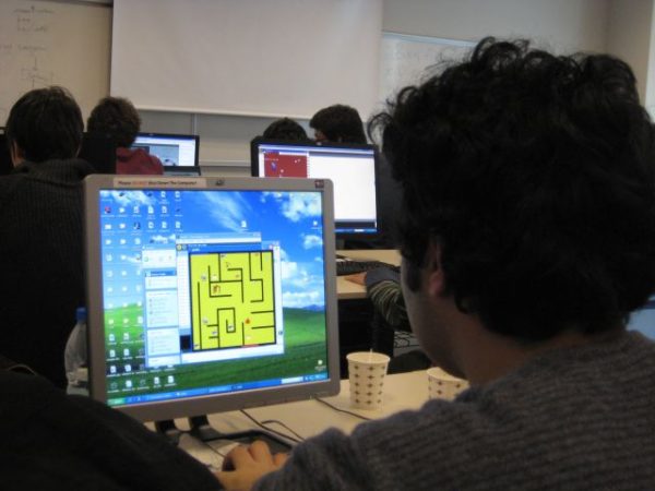 Özyeğin Üniversitesi RoboKamp 2013