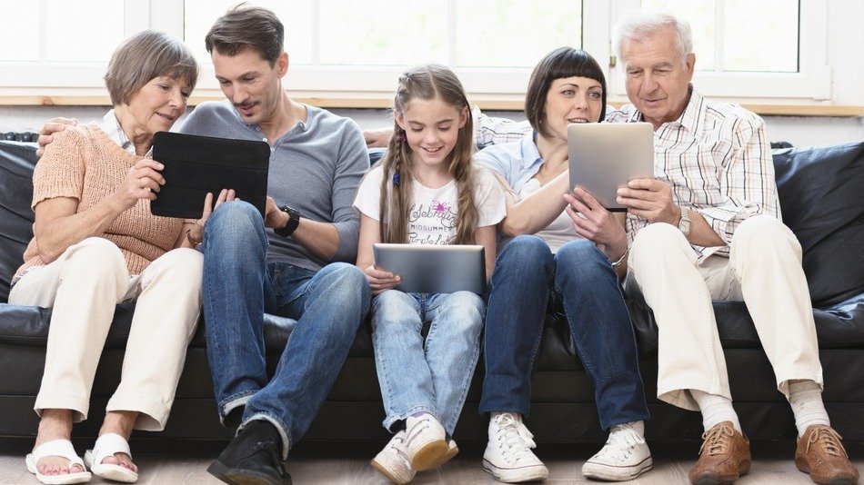 Sosyal medyayı ortak kullanan ailelerin bağları kuvvetleniyor.