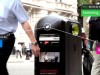 Londra'nın çeşitli bölgelerinde bulunan binlerce çöp kutusu, kişisel bilgi ihlali mi yapıyor?