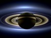 Cassini'nin çektiği Satürn fotoğrafı görenleri büyülüyor.