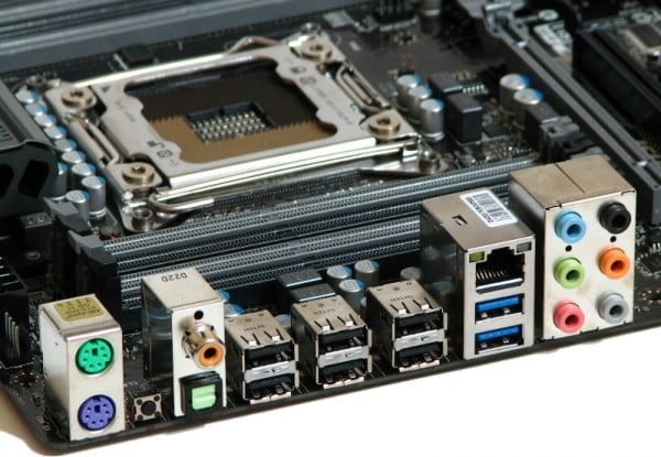 MSI X79A-GD45 Plus (10)