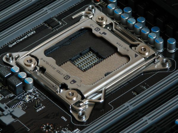 MSI X79A-GD45 Plus (2)