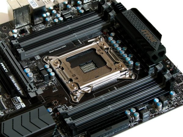 MSI X79A-GD45 Plus (4)