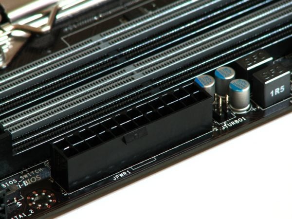 MSI X79A-GD45 Plus (5)