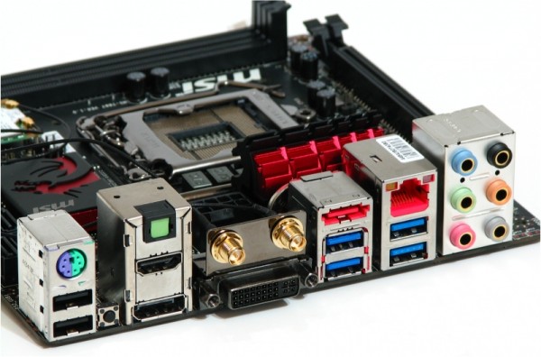 MSI Z87I Gaming AC (16)