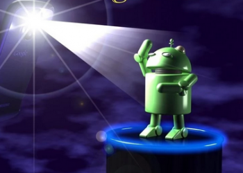 Android Torch uygulaması kişisel bilgilerinizi izinsiz bir şekilde topluyor.