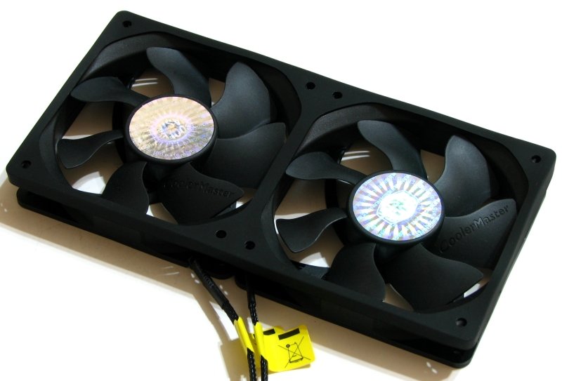 Cooler Master Seidon 240M (14)