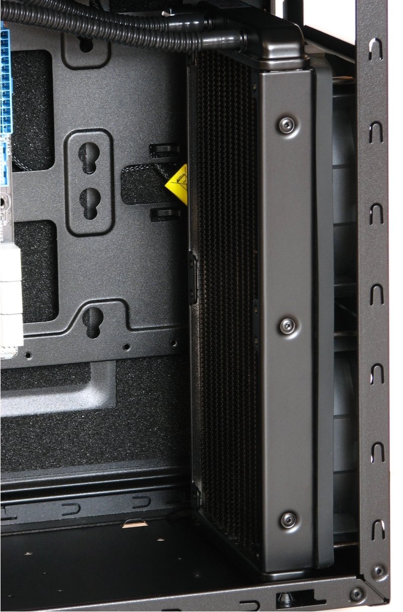 Cooler Master Seidon 240M (20)