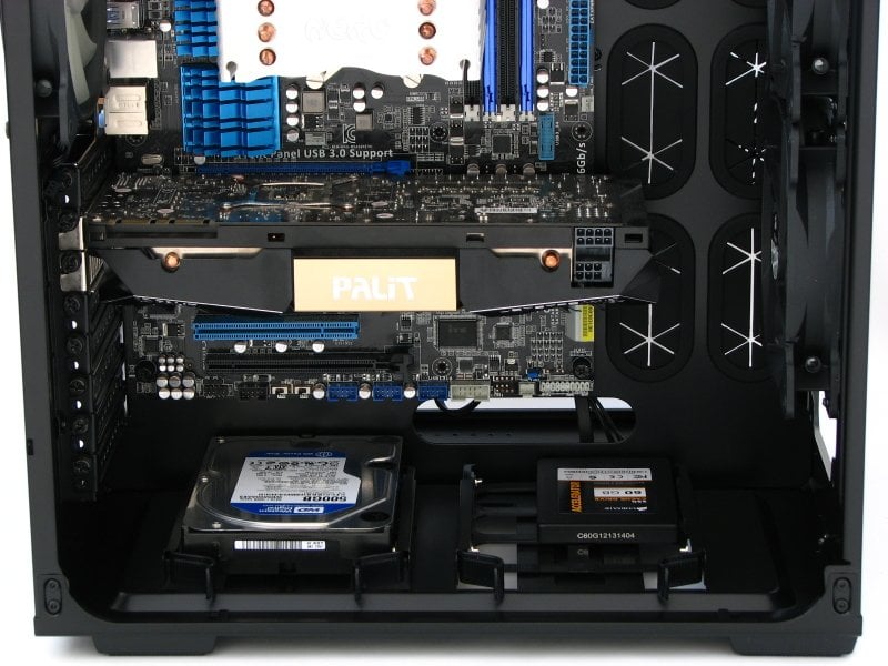 Corsair Carbide Air 540 (37)