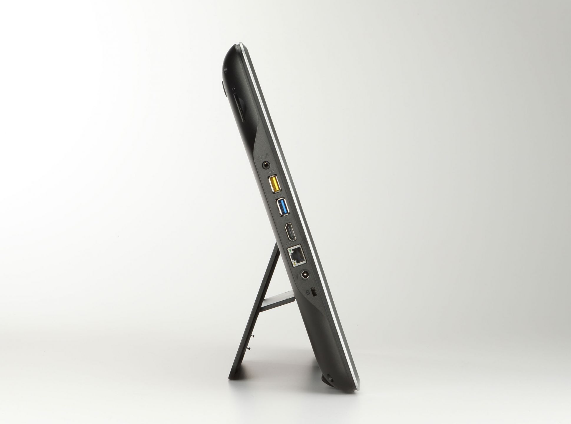 Technopc B200 yan profil