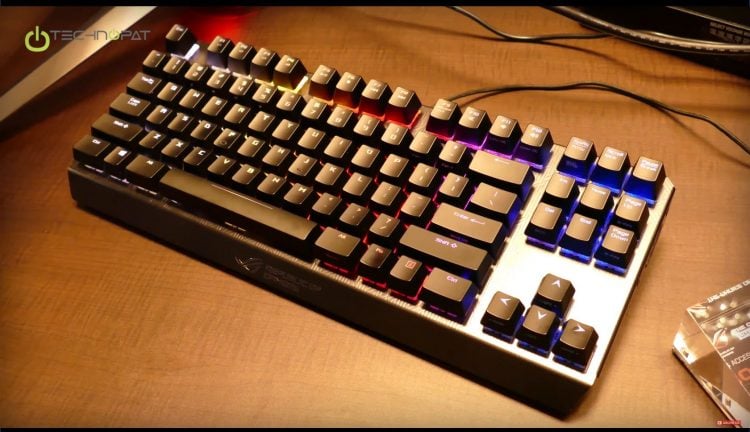 ASUS ROG Claymore Mekanik Oyuncu Klavyesi - Computex 2015