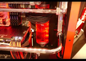 ASUS ROG Poseidon Extreme - Sıvı Soğutmalı Özel PC - Computex 2015