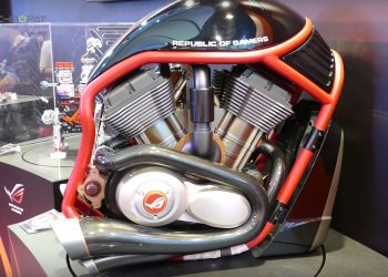 ASUS ROG HOG ve Maximus Command X - Computex 2015